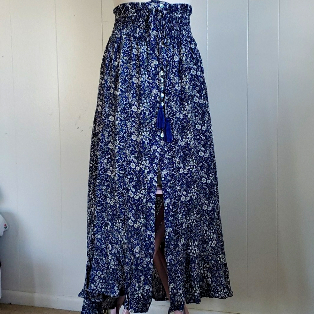 Cynthia Rowley blue & white floral long skirt